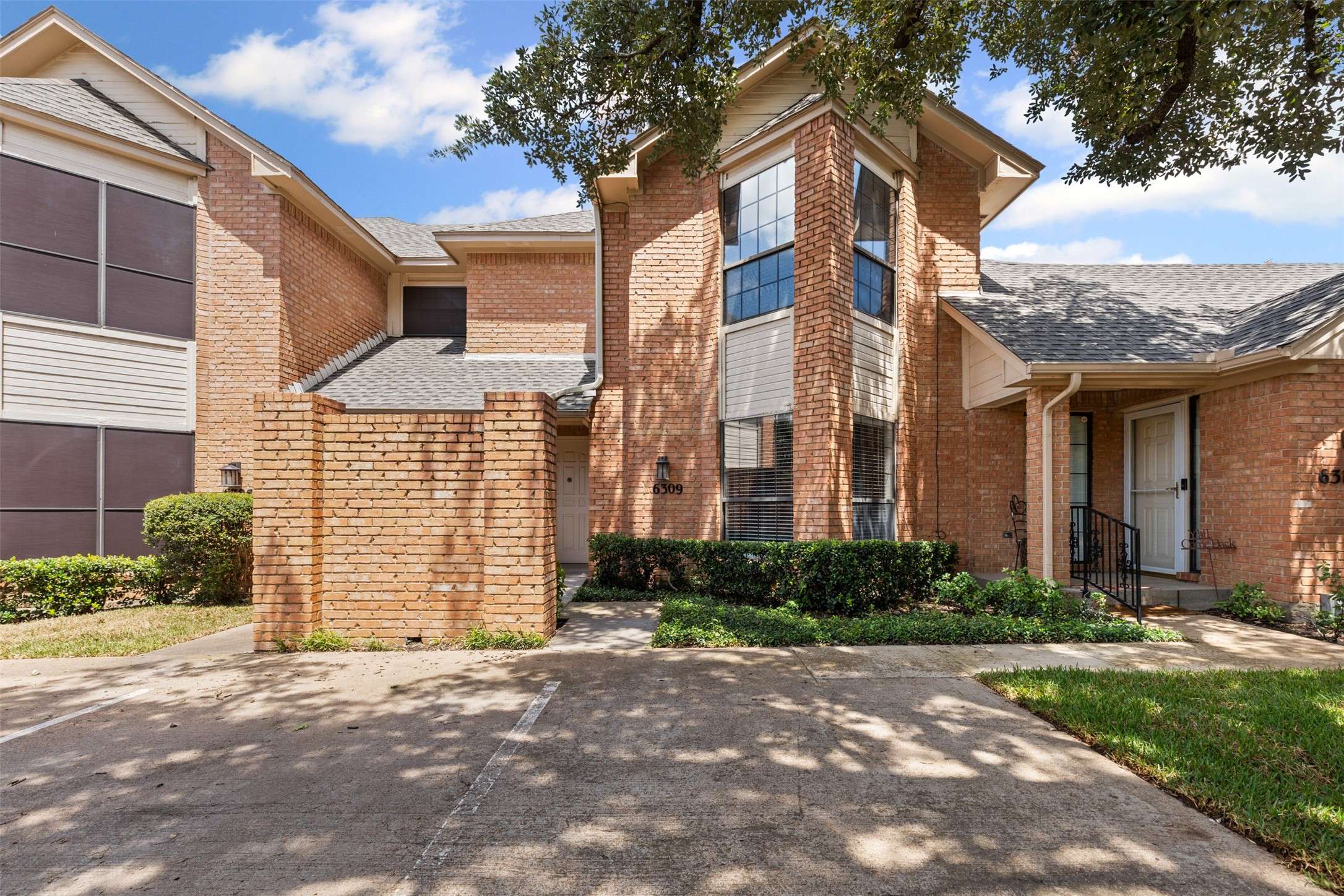 6309 Seabrook DR, Fort Worth, TX 76132
