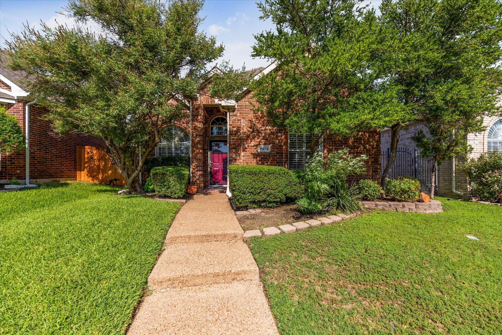 8013 Springmoss DR, Plano, TX 75025