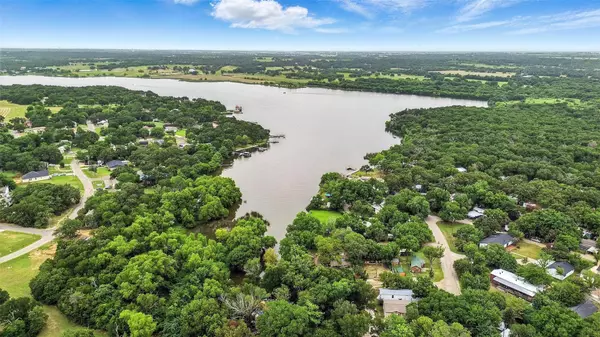 Alvarado, TX 76009,143 White Oak ST