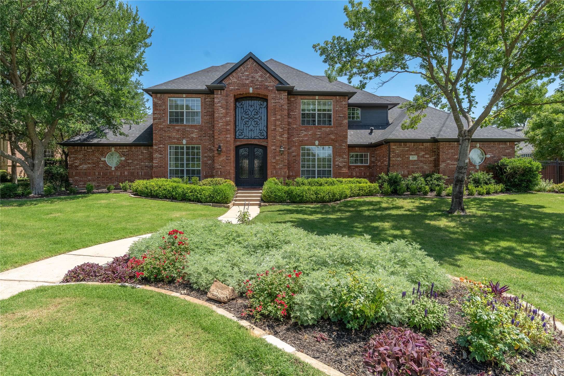 209 Timber Lake DR, Southlake, TX 76092