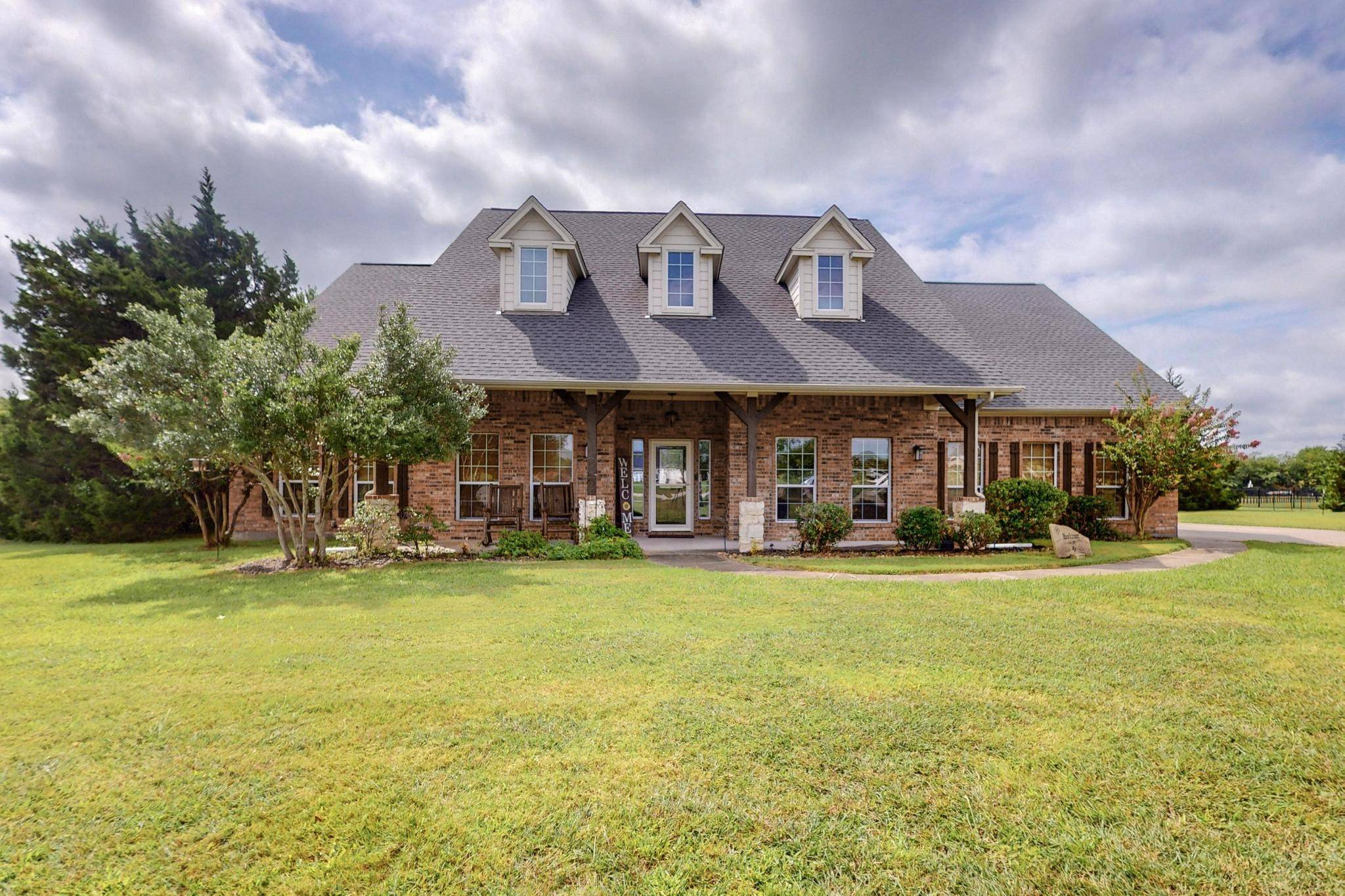 433 Wilderness TRL, Royse City, TX 75189