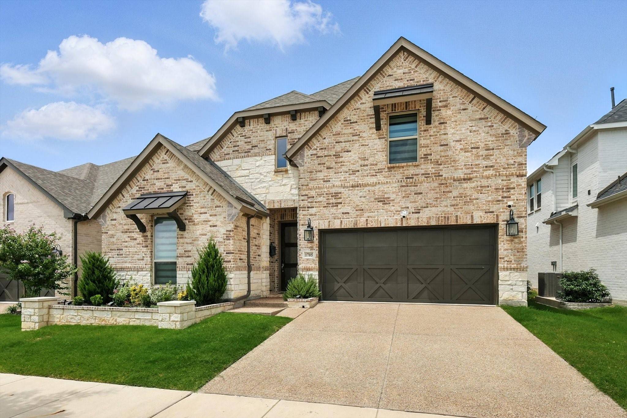 1705 Lady Bettye DR, Carrollton, TX 75010