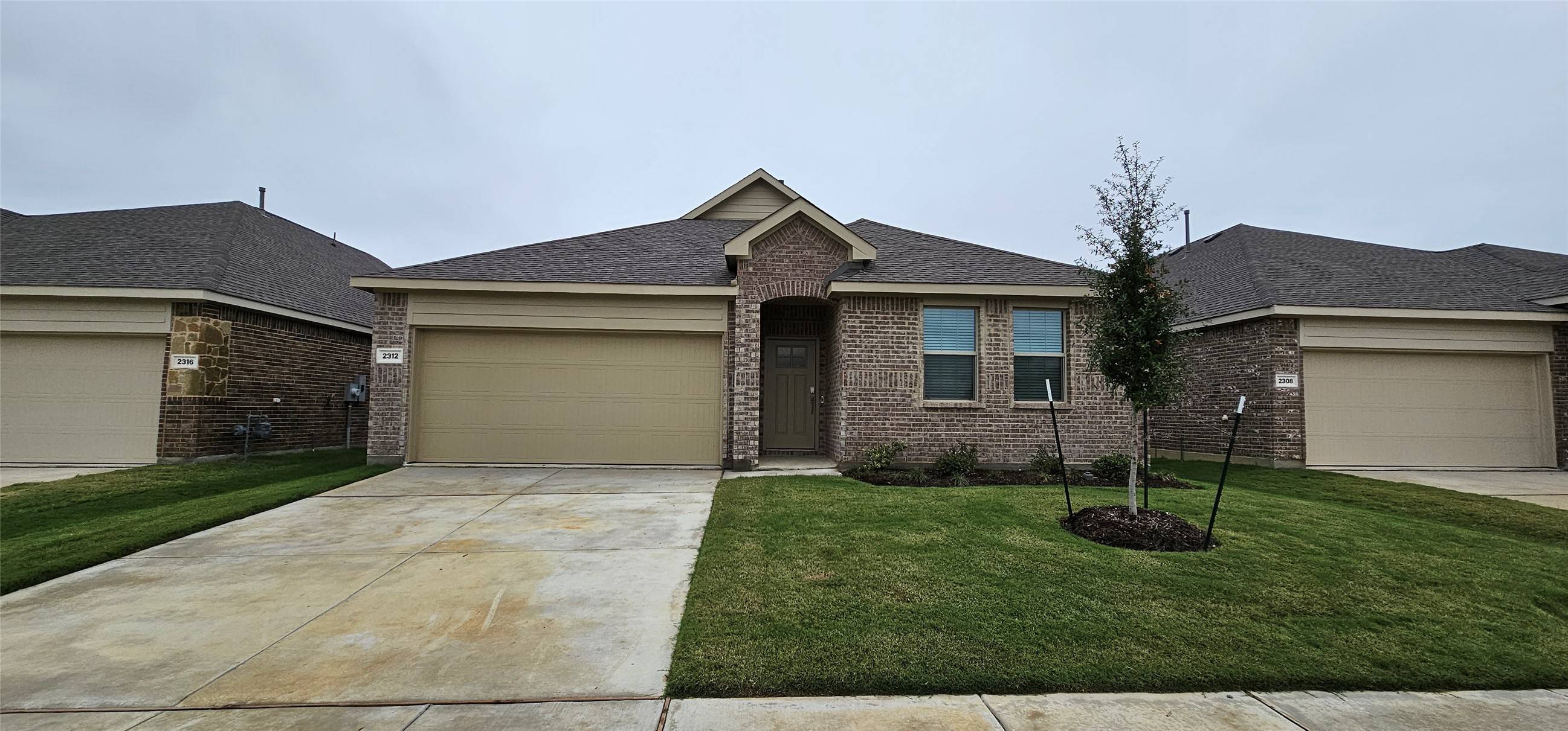 2312 Okeefe DR, Little Elm, TX 75068
