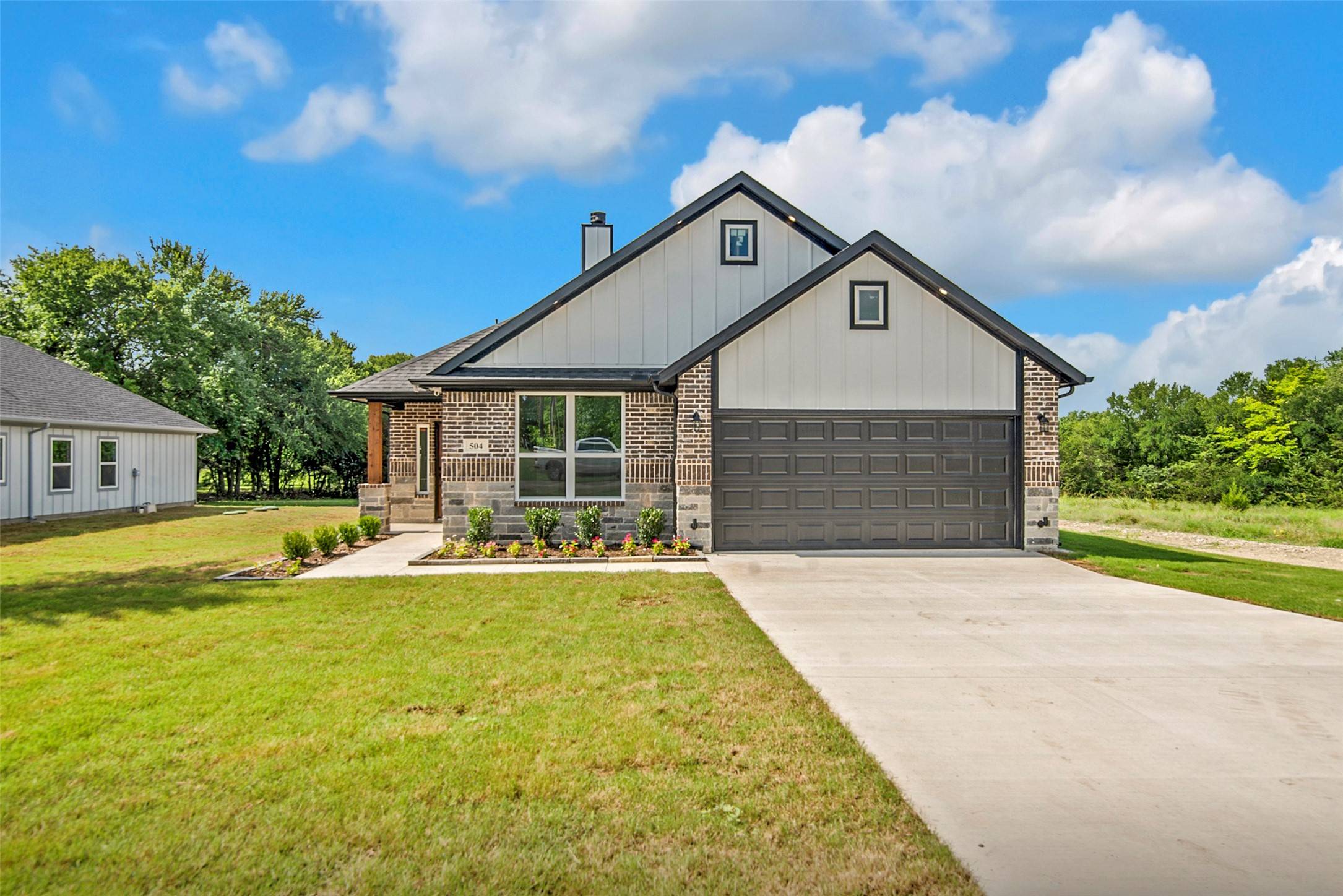 504 E Ball ST, Tom Bean, TX 75489