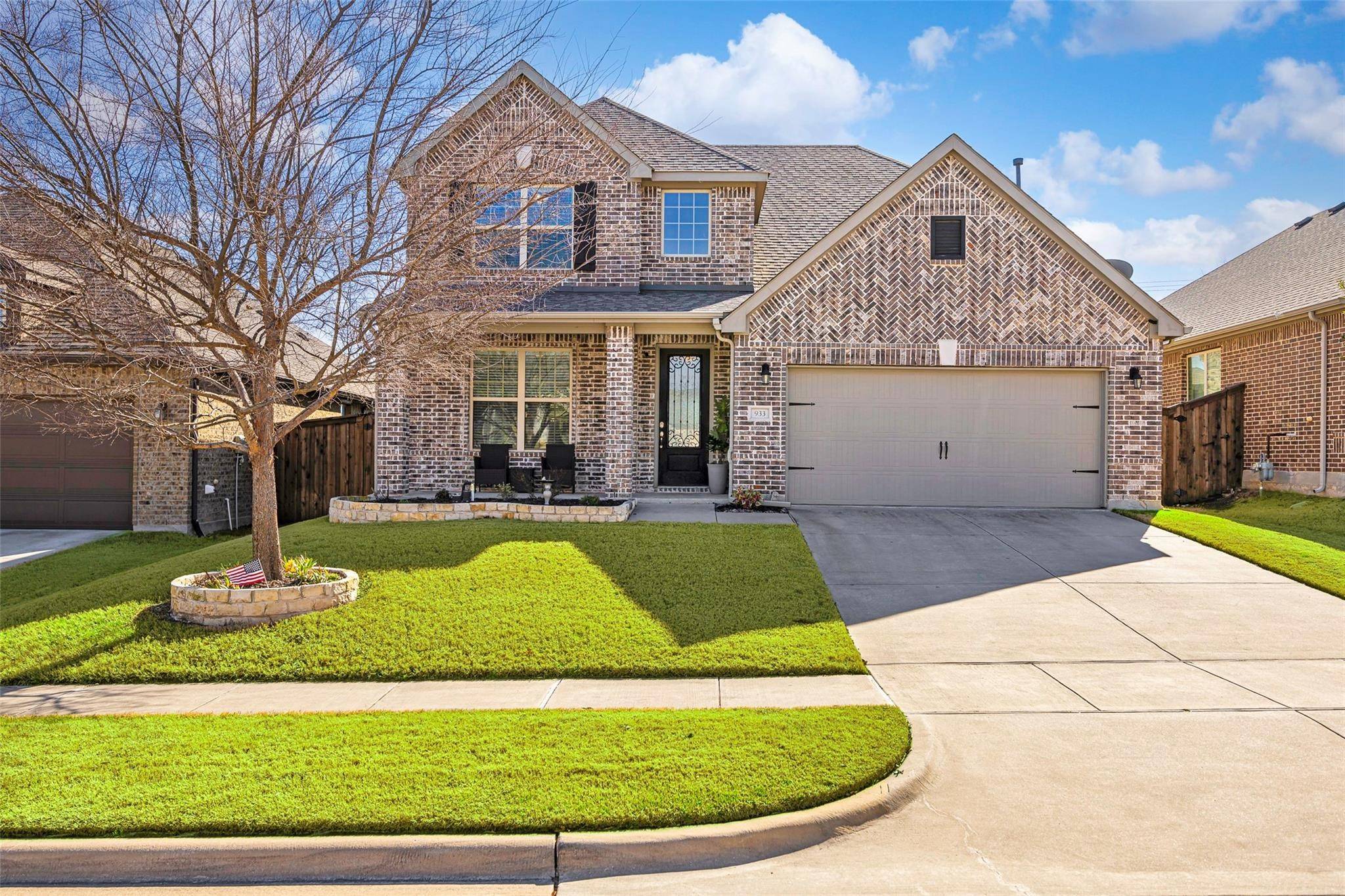 933 Spring Falls DR, Mckinney, TX 75071