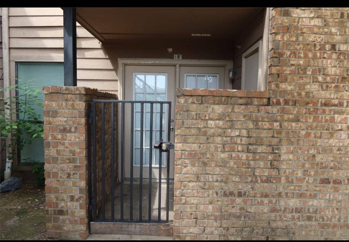 9817 Walnut ST #107, Dallas, TX 75243