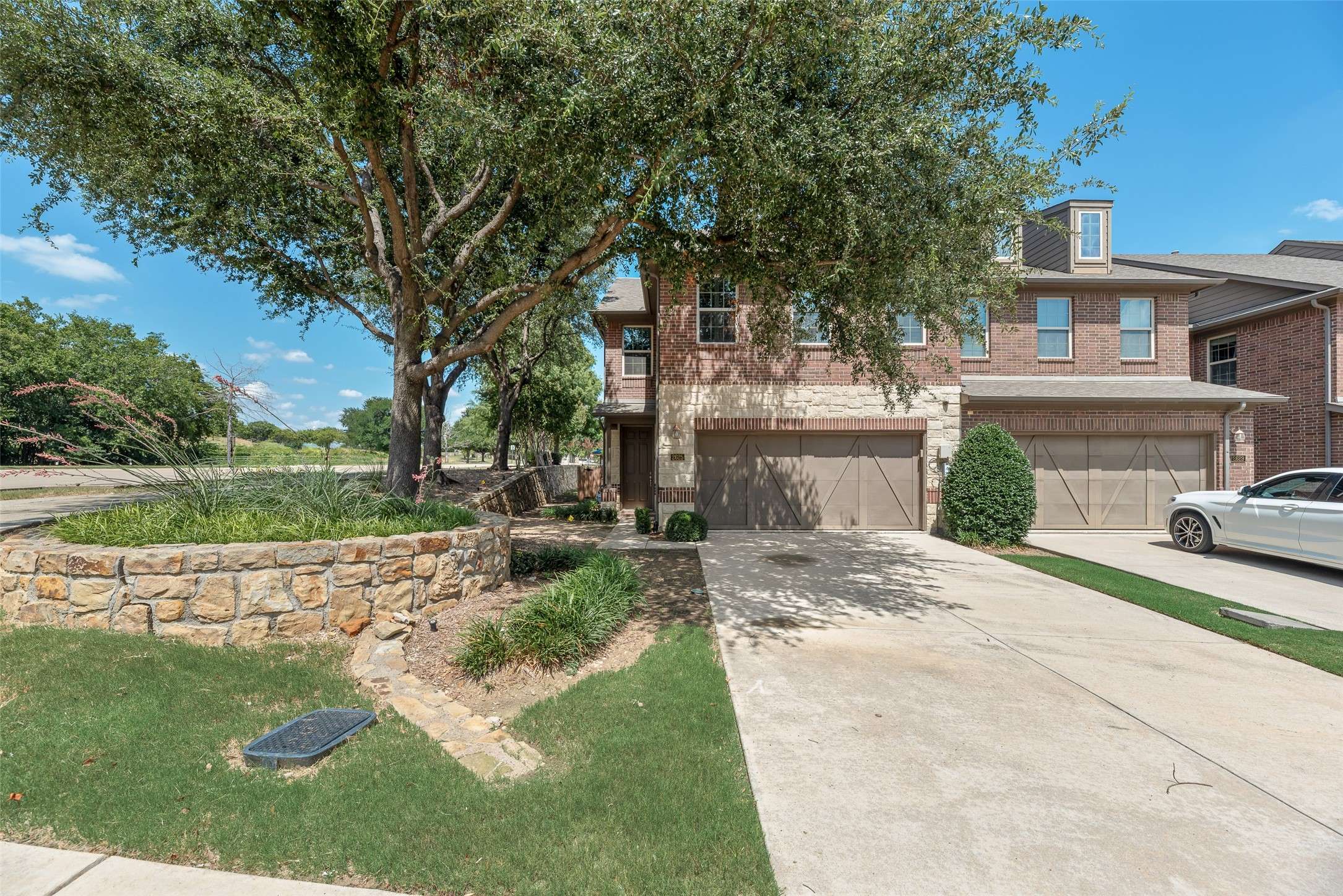 2625 Chambers DR, Lewisville, TX 75067