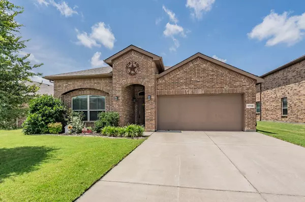 1719 Cross Creek LN, Cleburne, TX 76033