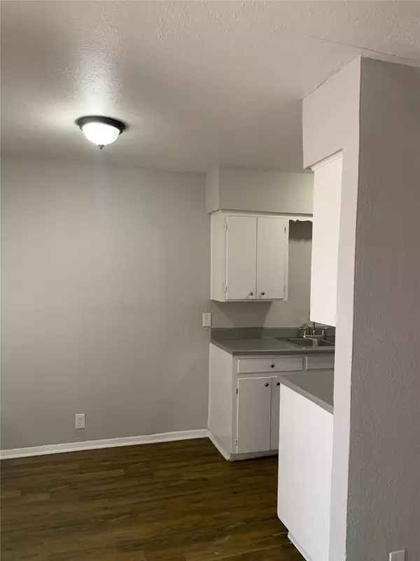 Dallas, TX 75204,4606 Monarch ST #105