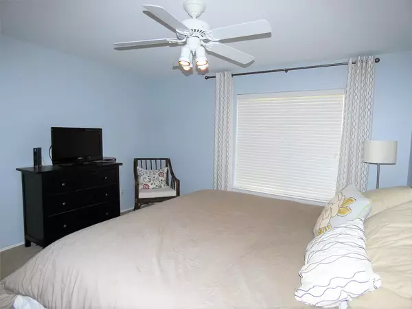 Dallas, TX 75209,7640 W Greenway BLVD #2D
