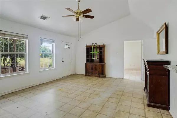 Bonham, TX 75418,590 Fm-2815