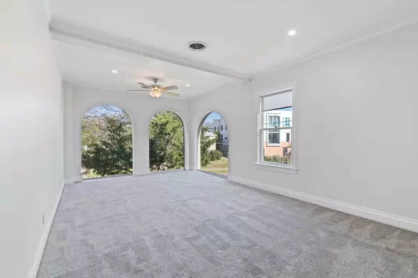 3900 Hawthorne AVE, Dallas, TX 75219