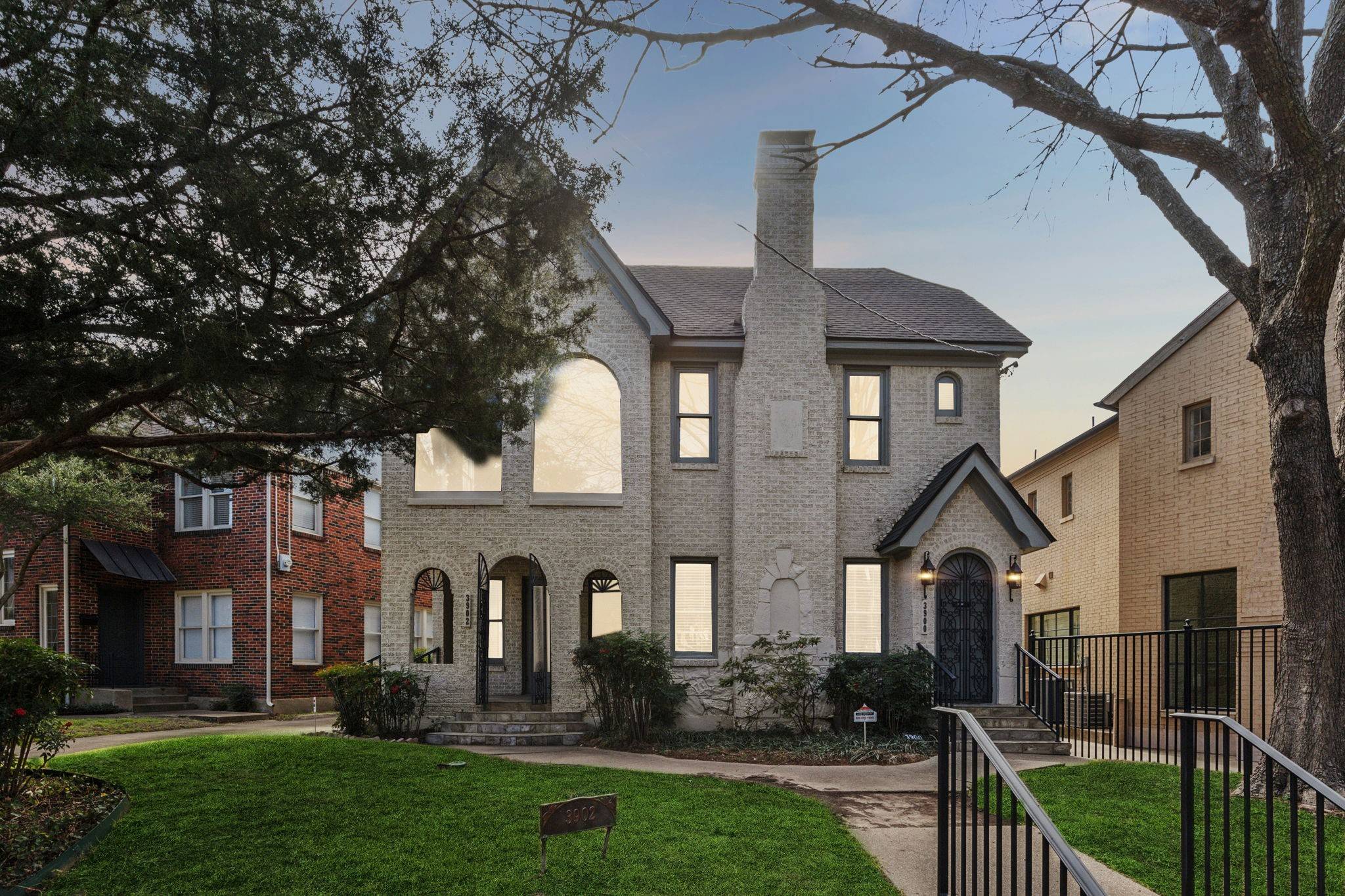 3902 Hawthorne AVE, Dallas, TX 75219
