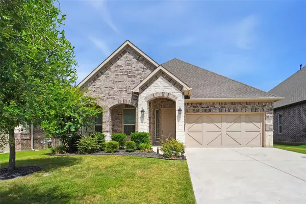 6028 Wessex ST, North Richland Hills, TX 76180
