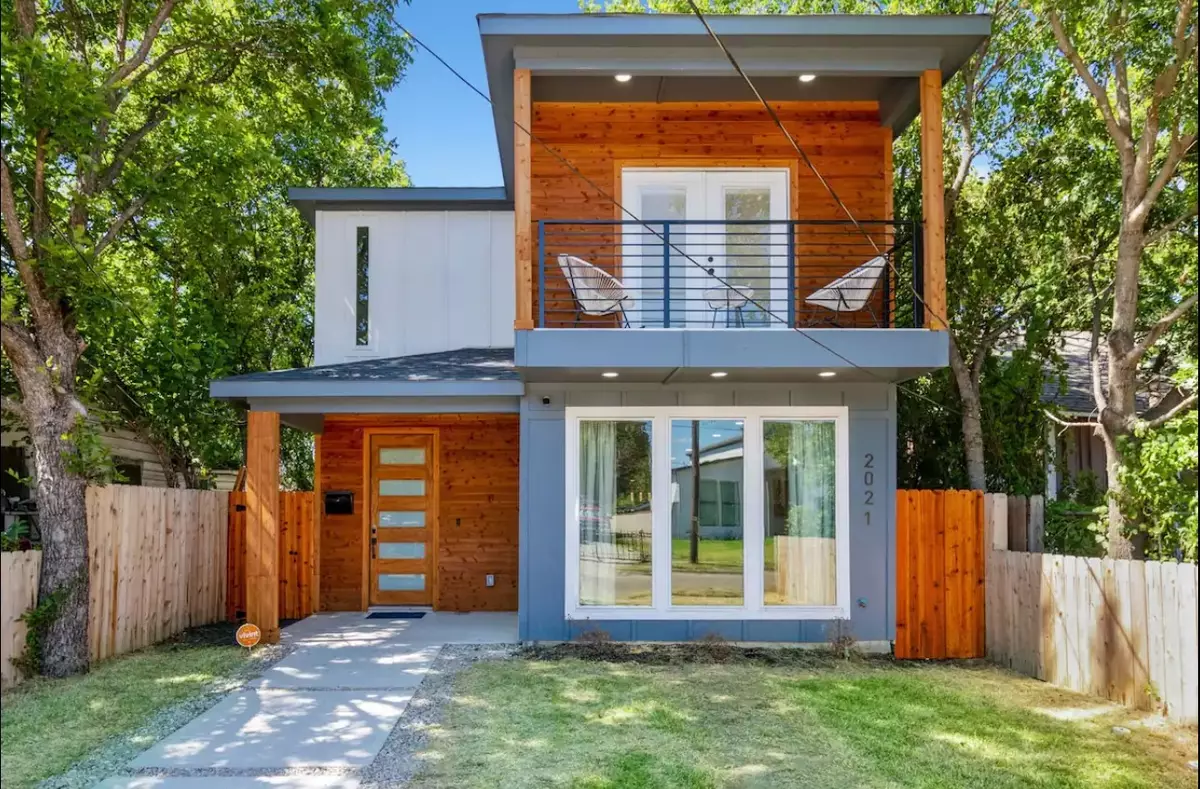 Dallas, TX 75212,2021 Leath ST