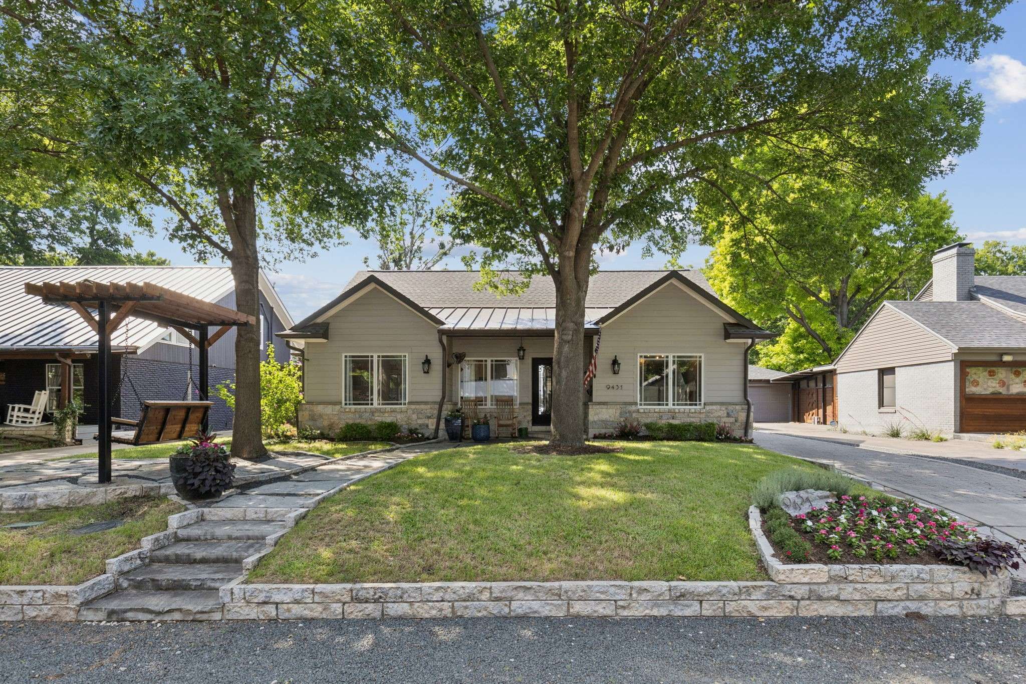 9431 Hobart ST, Dallas, TX 75218