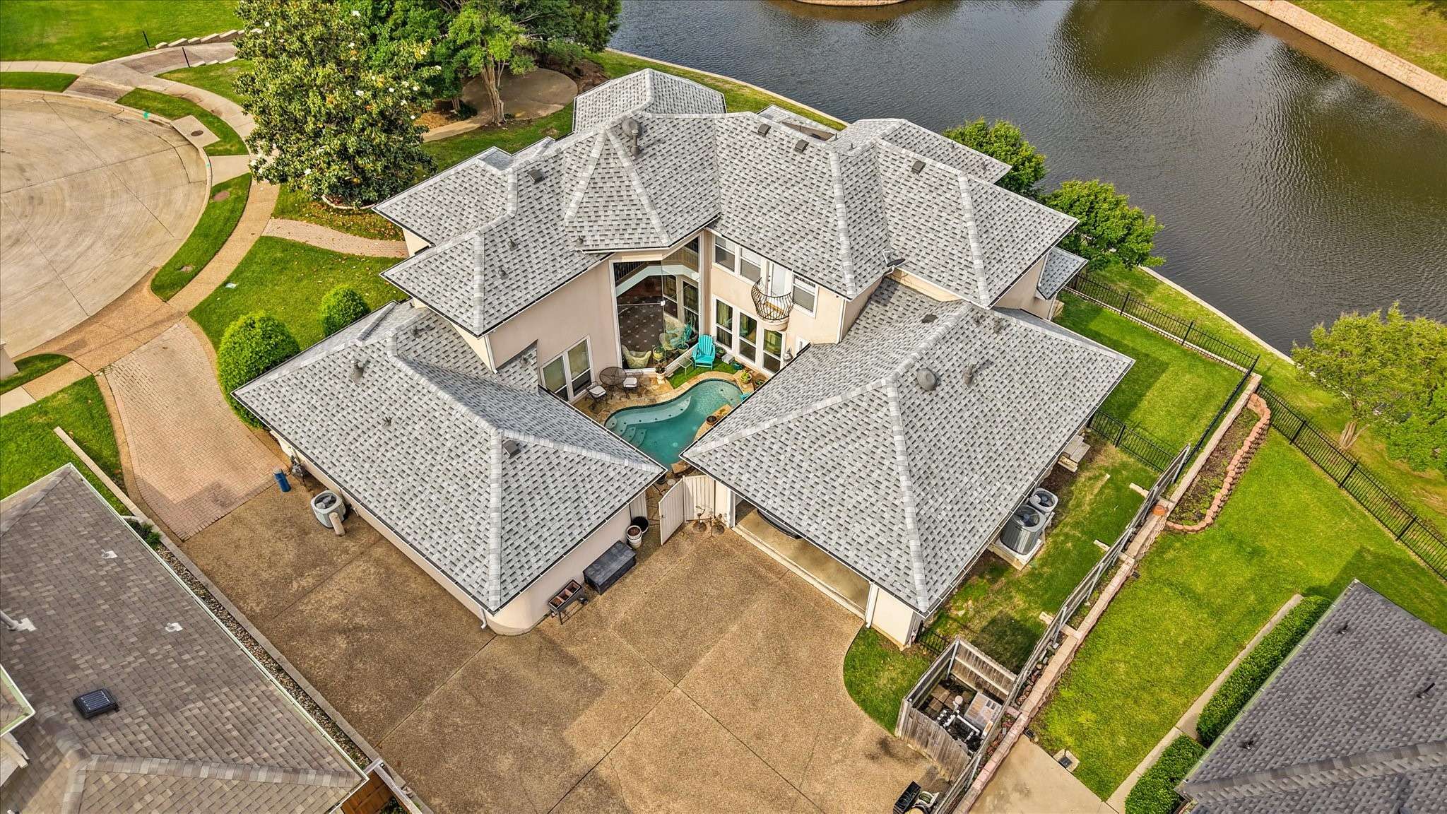 1000 Clear Lake CT, Colleyville, TX 76034