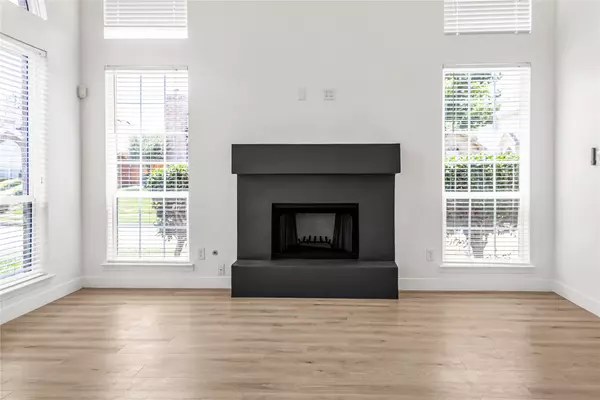 Grand Prairie, TX 75052,4436 Sierra DR