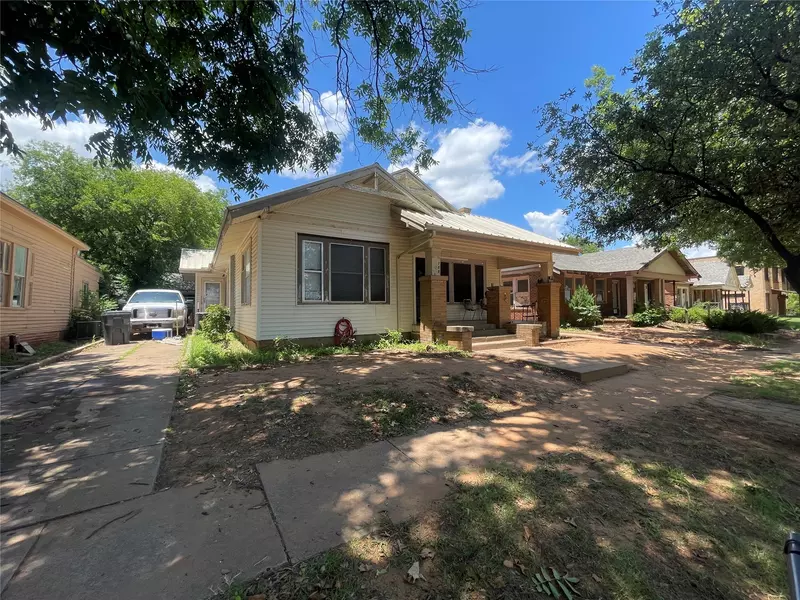 708 WARFORD ST, Wichita Falls, TX 76301