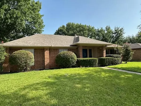 1021 Bass DR, Plano, TX 75025