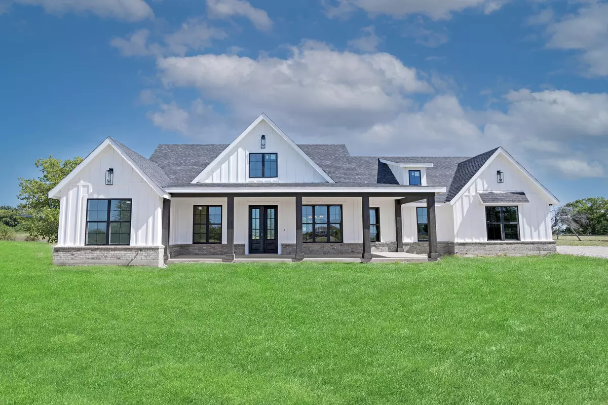 Justin, TX 76247,5926 High Mesa DR