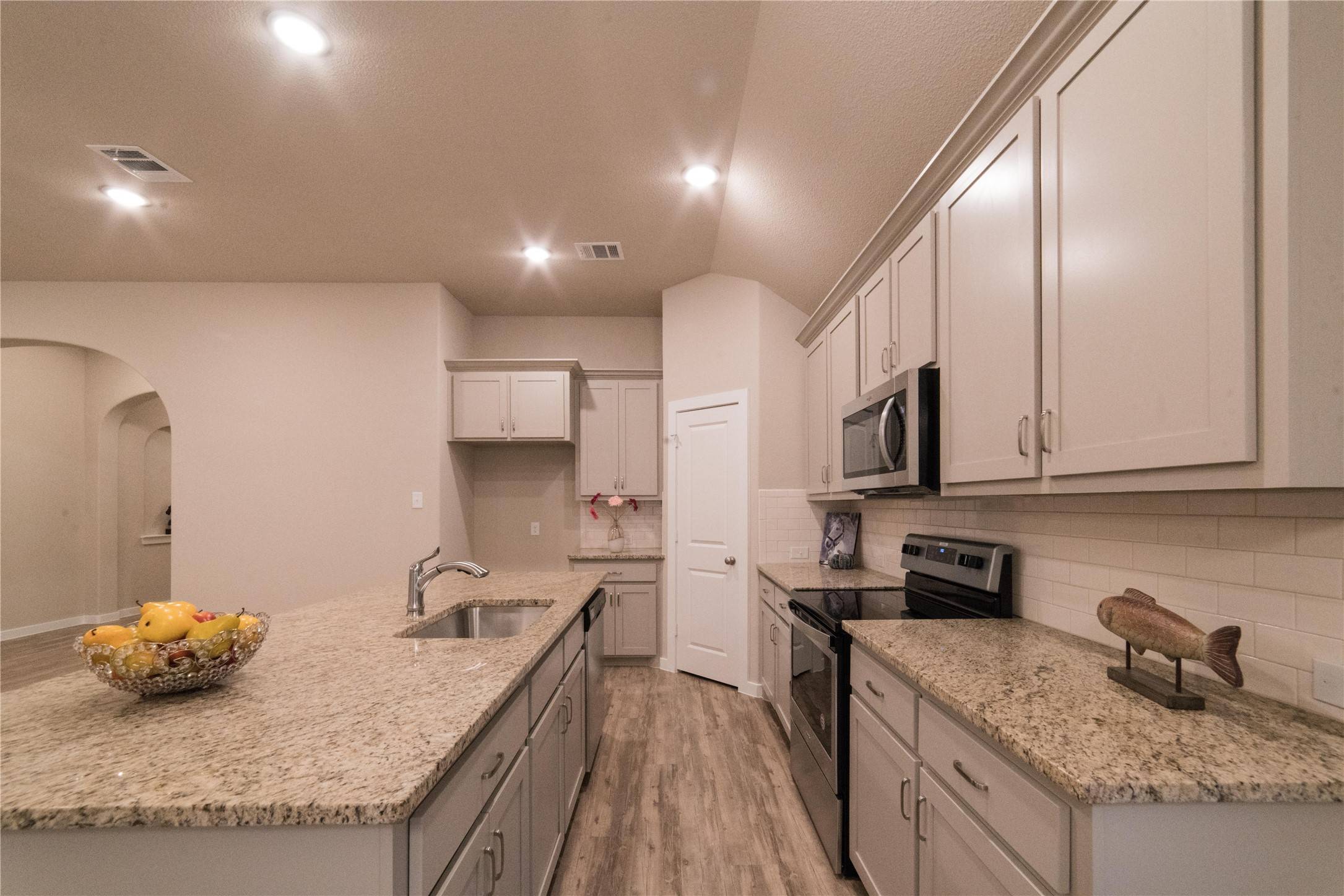 3929 Madison LN, Denton, TX 76208
