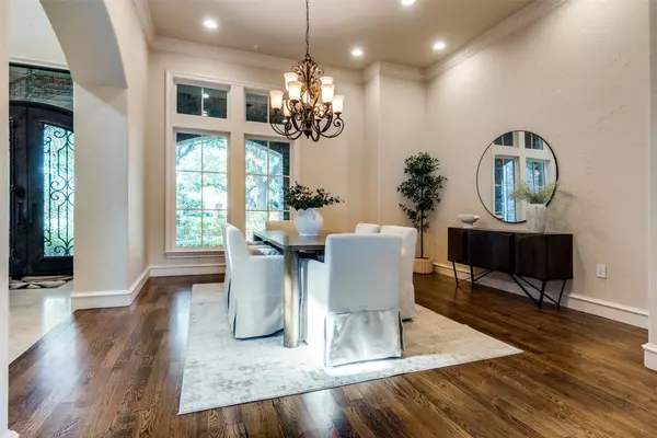 Dallas, TX 75230,5973 Azalea LN