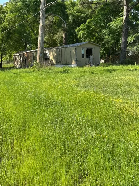 5372 An County Road 137, Elkhart, TX 75839
