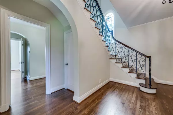 Highland Park, TX 75205,4329 Lorraine AVE