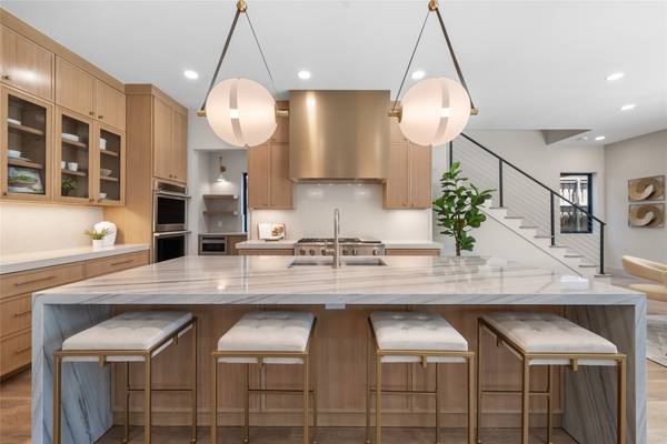 7314 Morton ST, Dallas, TX 75209