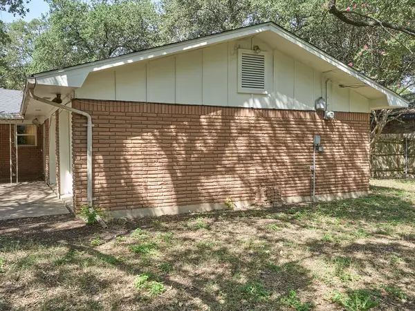 Waco, TX 76710,5907 Caldwell DR