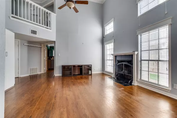 Dallas, TX 75204,1520 Mccoy ST
