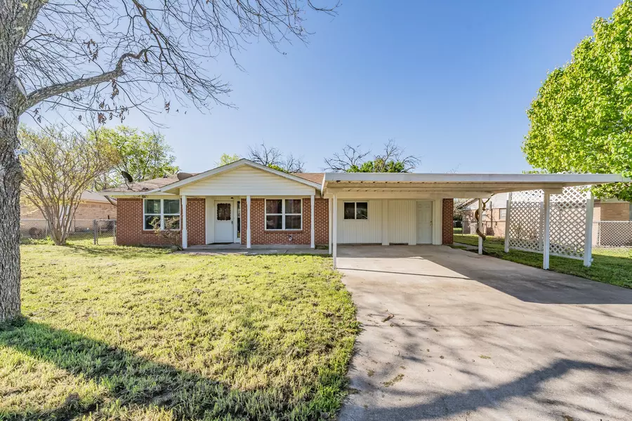 1910 11th ST, Mineral Wells, TX 76067