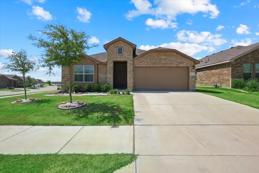 16733 Portage ST, Justin, TX 76247