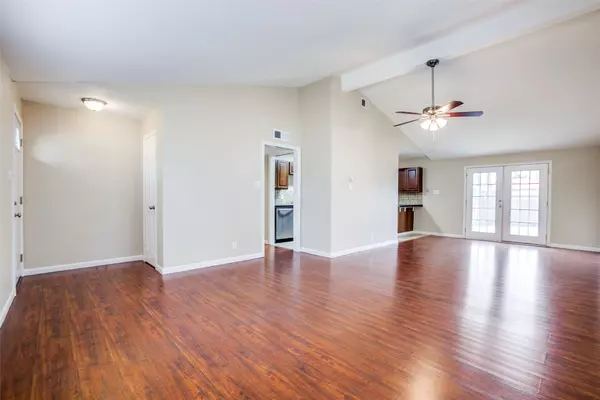 Richardson, TX 75080,811 Brentwood LN