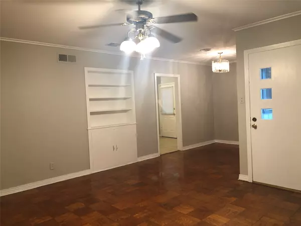 Shreveport, LA 71104,2914 W Cavett DR