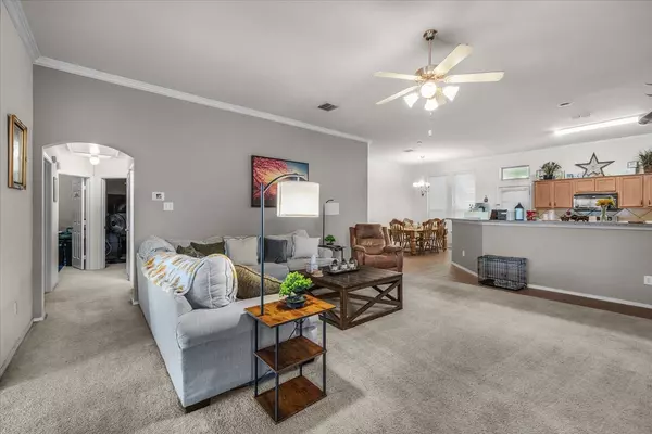 Grand Prairie, TX 75051,1751 Ridgemar DR