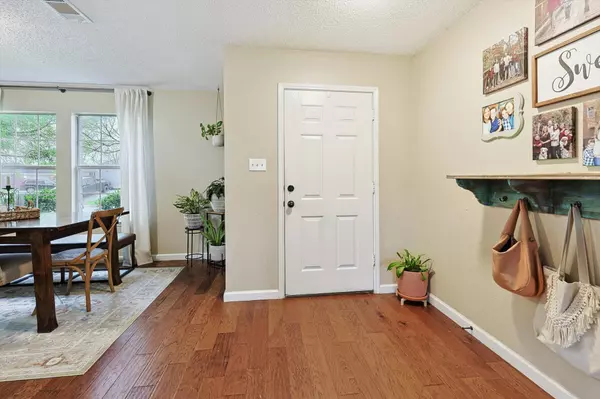 Justin, TX 76247,1016 Ridgetop DR