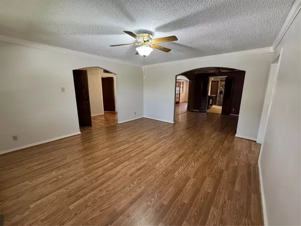 Garland, TX 75043,1610 Iroquois DR
