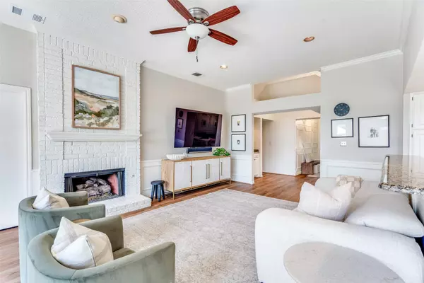 Dallas, TX 75287,4112 Kentshire LN