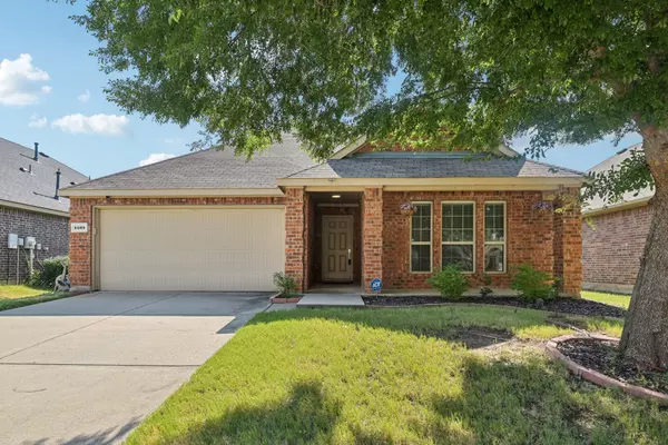 1405 Hawk Valley DR, Little Elm, TX 75068