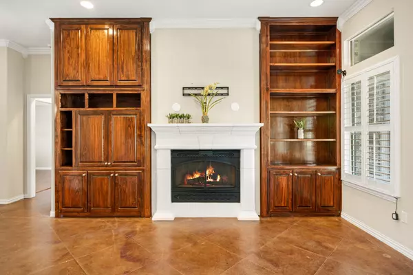 Granbury, TX 76049,1621 Rockview DR