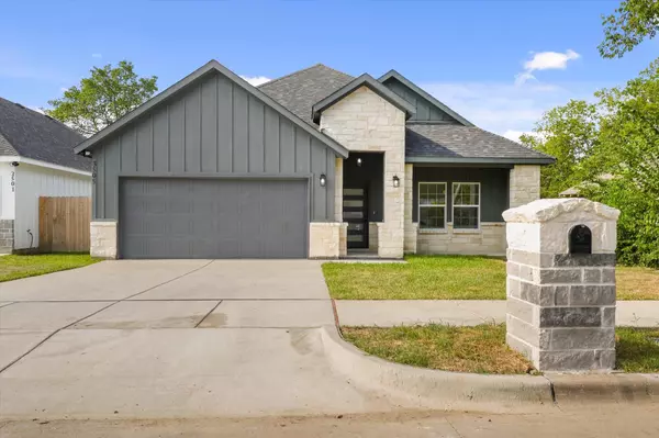 3505 Thannisch AVE, Fort Worth, TX 76105