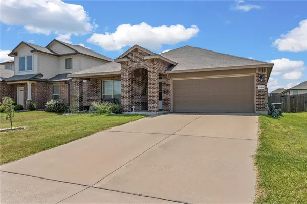 3129 Skinner DR, Waco, TX 76655
