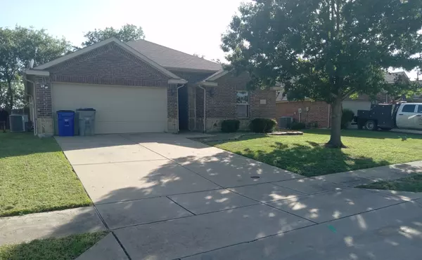 3235 Clear Springs DR, Forney, TX 75126