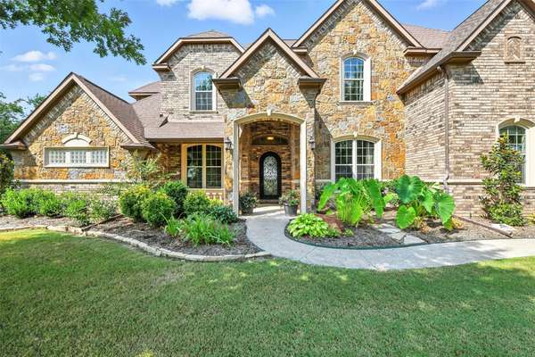 180 Goodnight TRL, Rhome, TX 76078