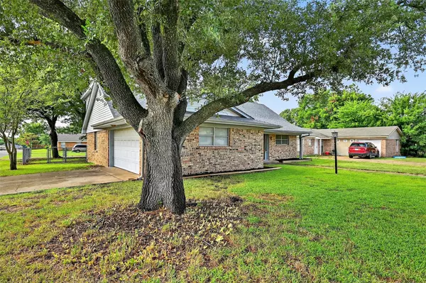 Sherman, TX 75090,1101 Patricia DR