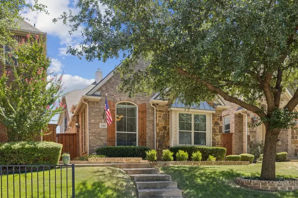 244 Carrington LN, Lewisville, TX 75067