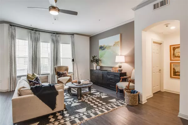 Highland Park, TX 75219,4201 Lomo Alto DR #302