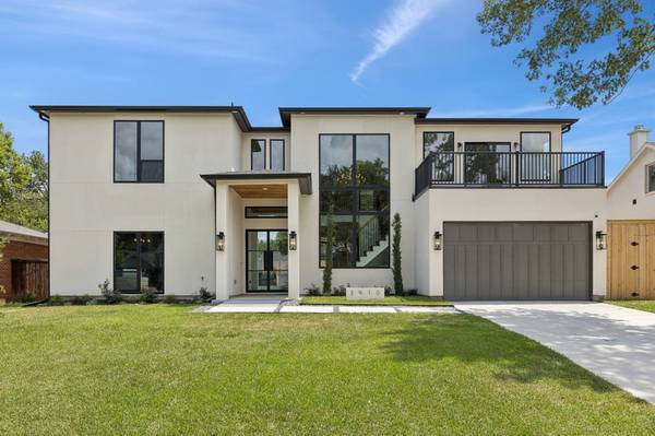 3910 Highgrove DR, Dallas, TX 75220